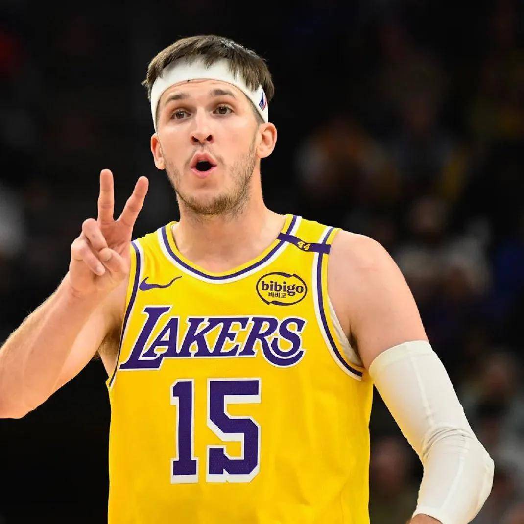 九游账号登录中心官网-美国队不断突破！，TheShy连续十五场比赛得分超过大比分获胜引发球迷热议的简单介绍